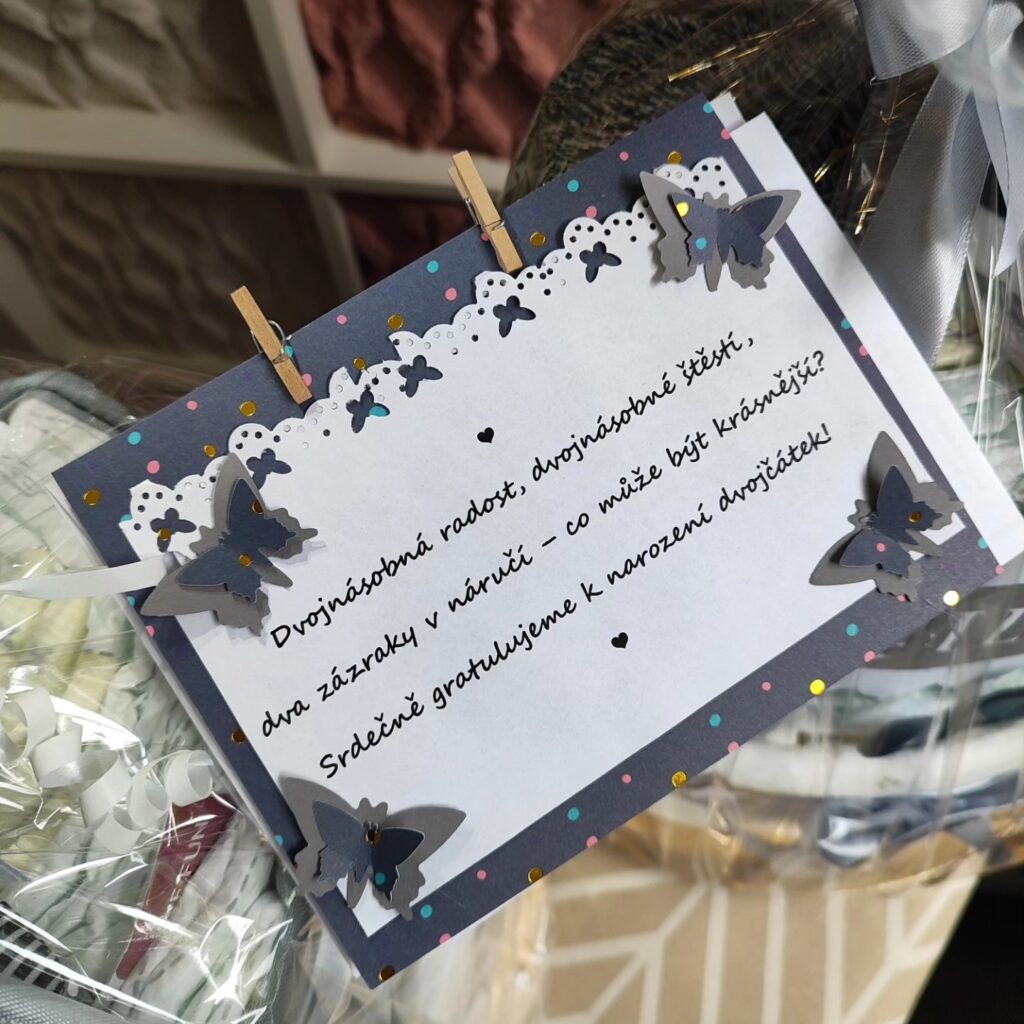 Dodajte svojmu darčeku osobitosť s vlastným textom na venovacej kartičke.